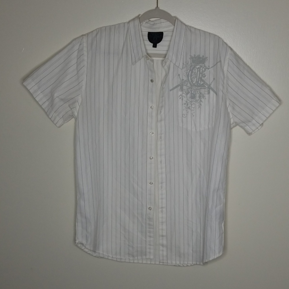 Ezekiel button down short sleeve Size XL